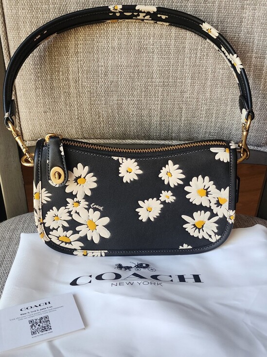 Coach Handbags - Coach Swinger 20 Bag Floral Print (Black)